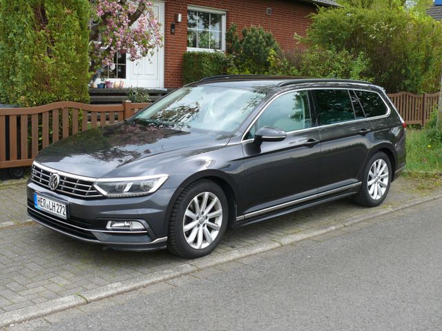 VW Passat 2.0 TDI 140kW R-Line Vollleder Headup ACC