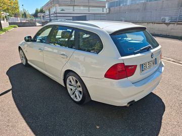 BMW 318 - 4