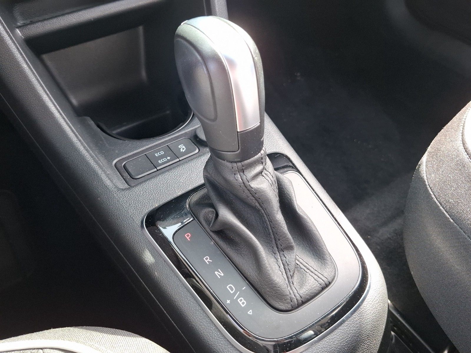 SEAT Mii electric Edition Power Charge KLIMA / SITZHE - Image 13