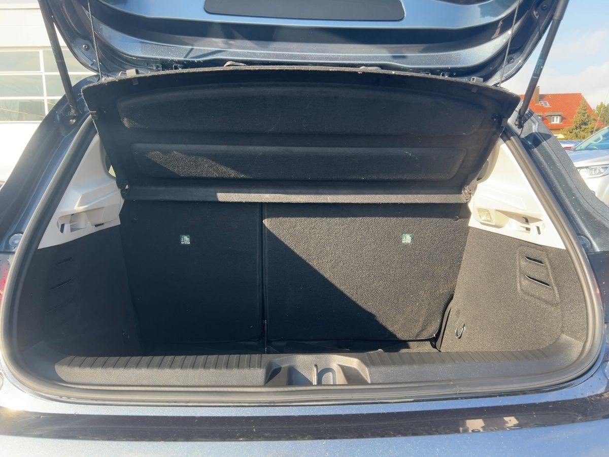 Fahrzeugabbildung Renault Clio ZEN TCe 90 SHZ Navi EPH