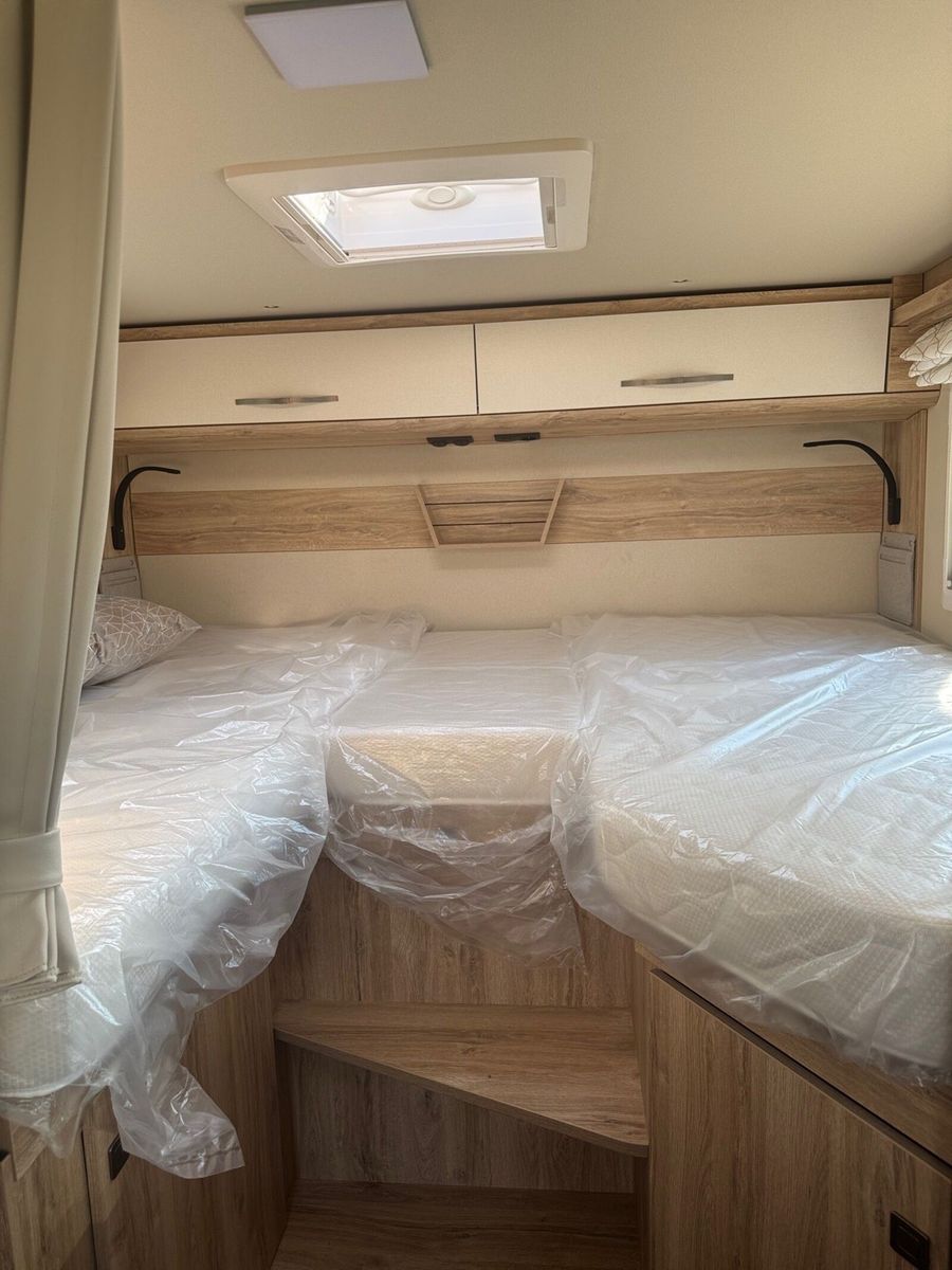 Fahrzeugabbildung Eura Mobil Profila T PT 695 EB 180 PS Automatikgetriebe
