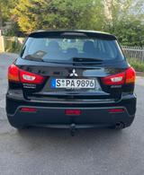 Mitsubishi Gepflegter 4WD, AHK, Tempomat. Günstig abzugeben - Mitsubishi ASX in Stuttgart