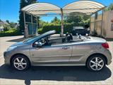 Peugeot 207 CC; Cabrio; 120 PS; + neue Som... - Peugeot 207 in Düsseldorf