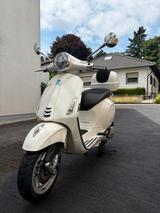 Vespa PRIMAVERA 125 ABS LED Bestzustand Garagen Roller - Offers