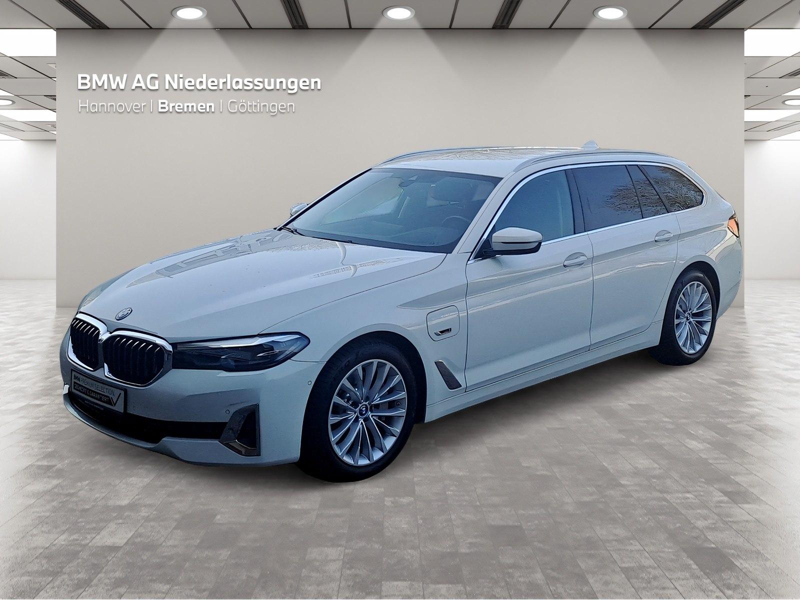 BMW 530e Touring LiveCockpitProf Head-Up Kamera