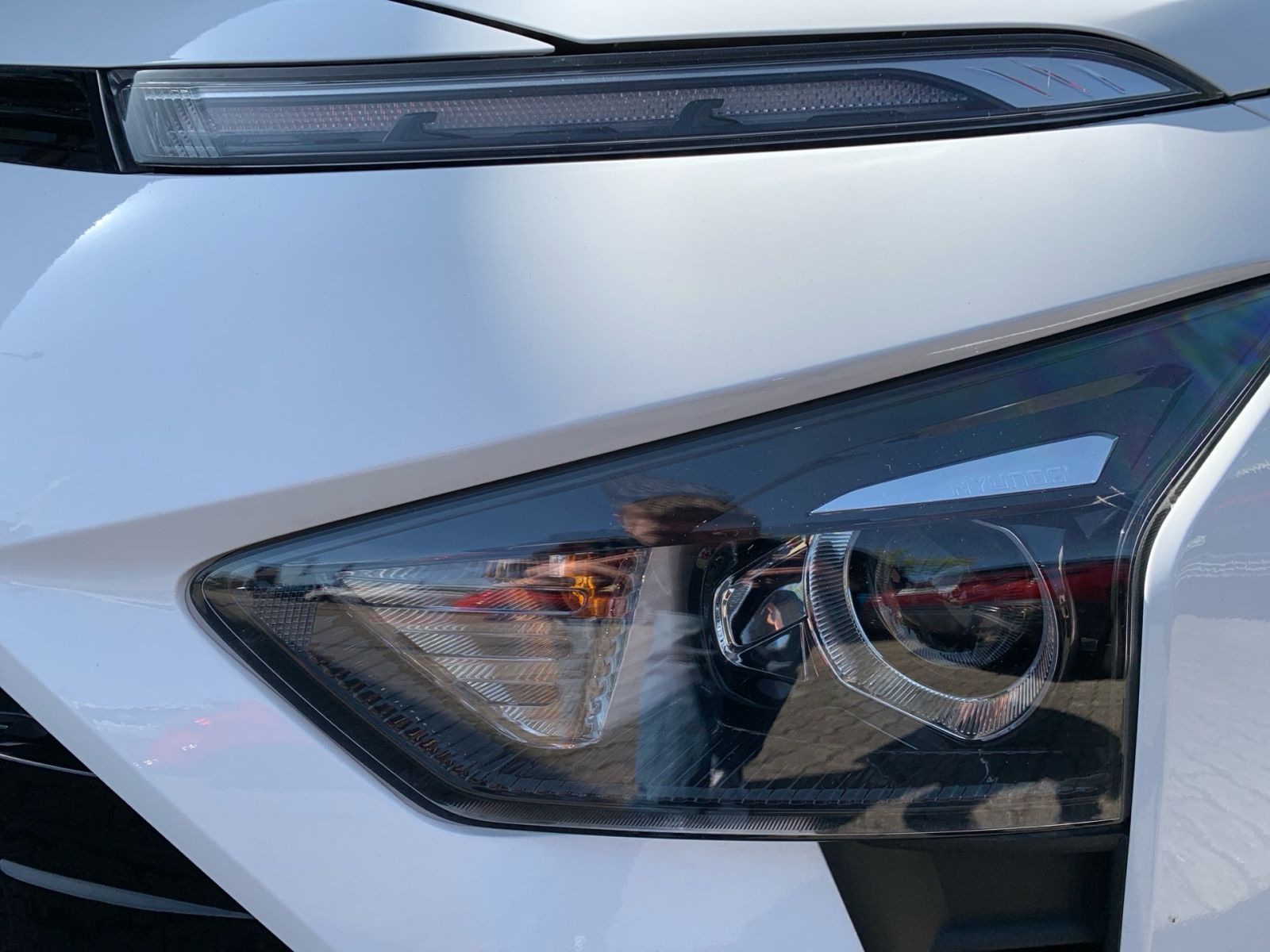Fahrzeugabbildung Hyundai BAYON 1.0 T-GDI 7-DCT Connect & Go Mild-Hybrid N