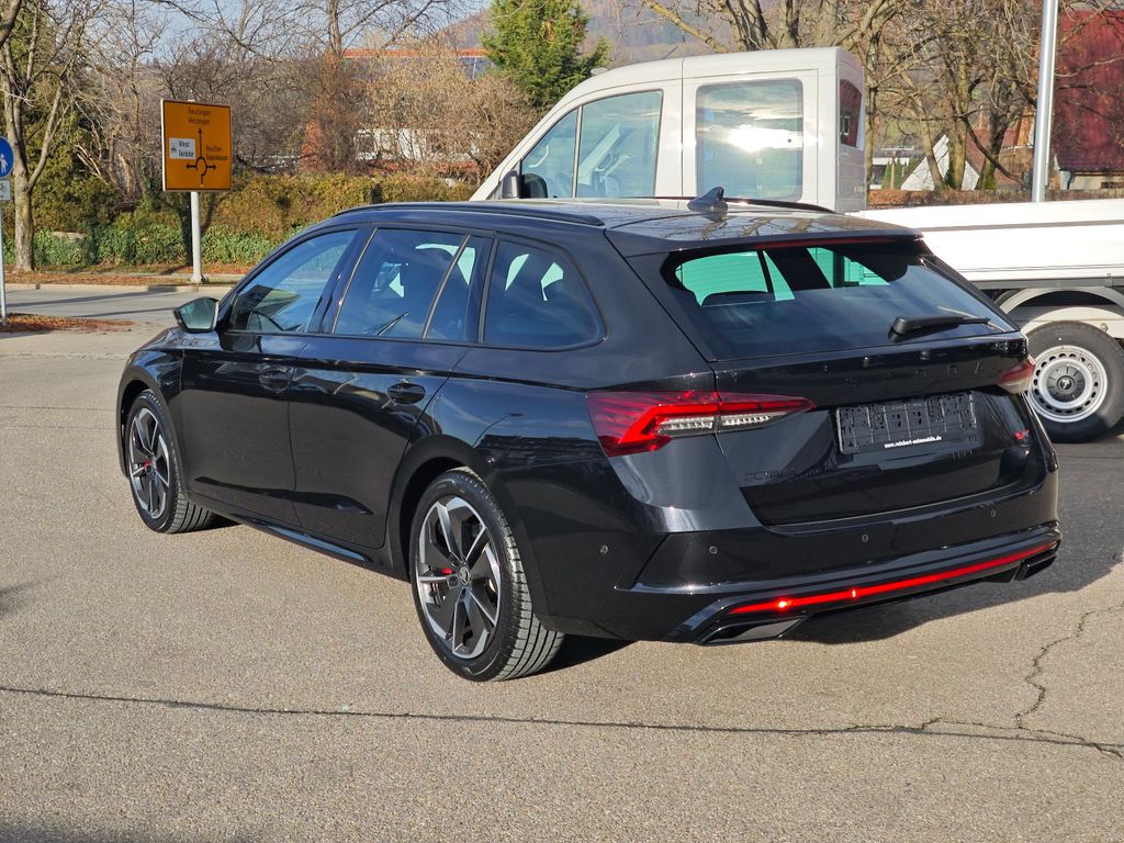 SKODA Octavia RS 265PS DSG 5J./GAR + 8x fach breift SKODA Octavia RS 265PS DSG 5J./GAR + 8x fach breift