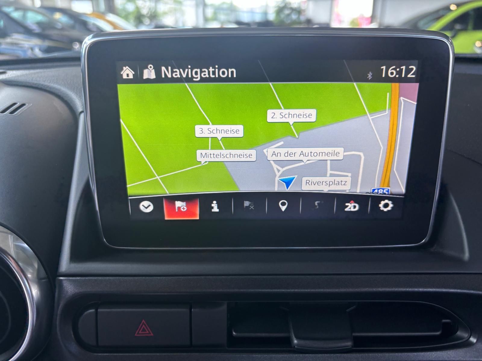 Fahrzeugabbildung Abarth 124 Spider  Navi KLIMA LEDER ALU Sitzheizung