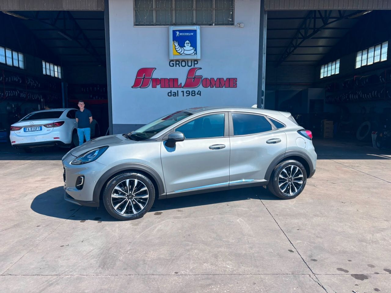 Ford Puma 1.0 EcoBoost Hybrid 125 CV S&S Titaniu imagem 2