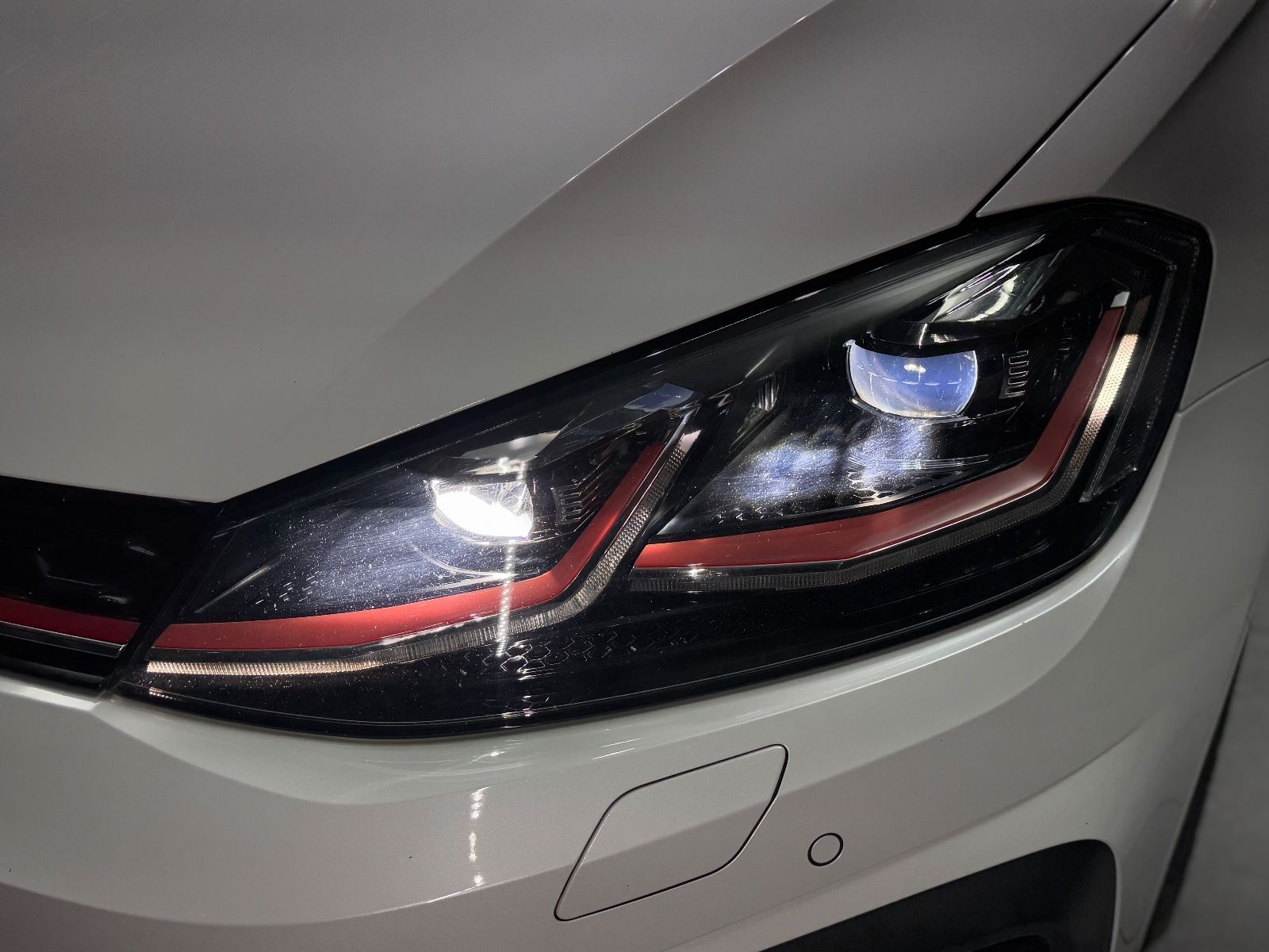 Fahrzeugabbildung Volkswagen Golf VII Lim. GTI TCR|DSG|NAVI|KAMERA|ACC|