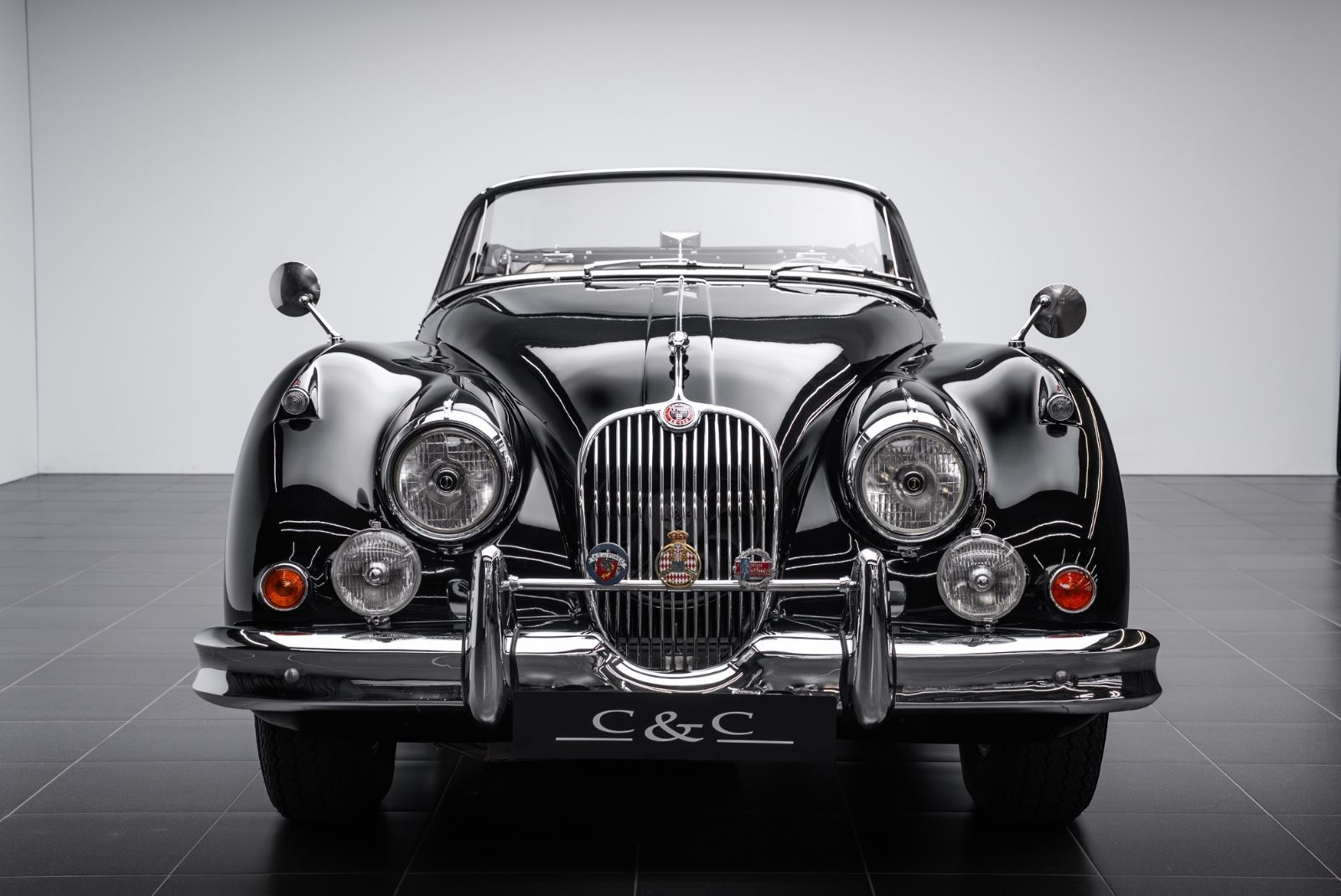 Fahrzeugabbildung Jaguar XK 150 S OTS/TOP/VOLL RESTAURIERT