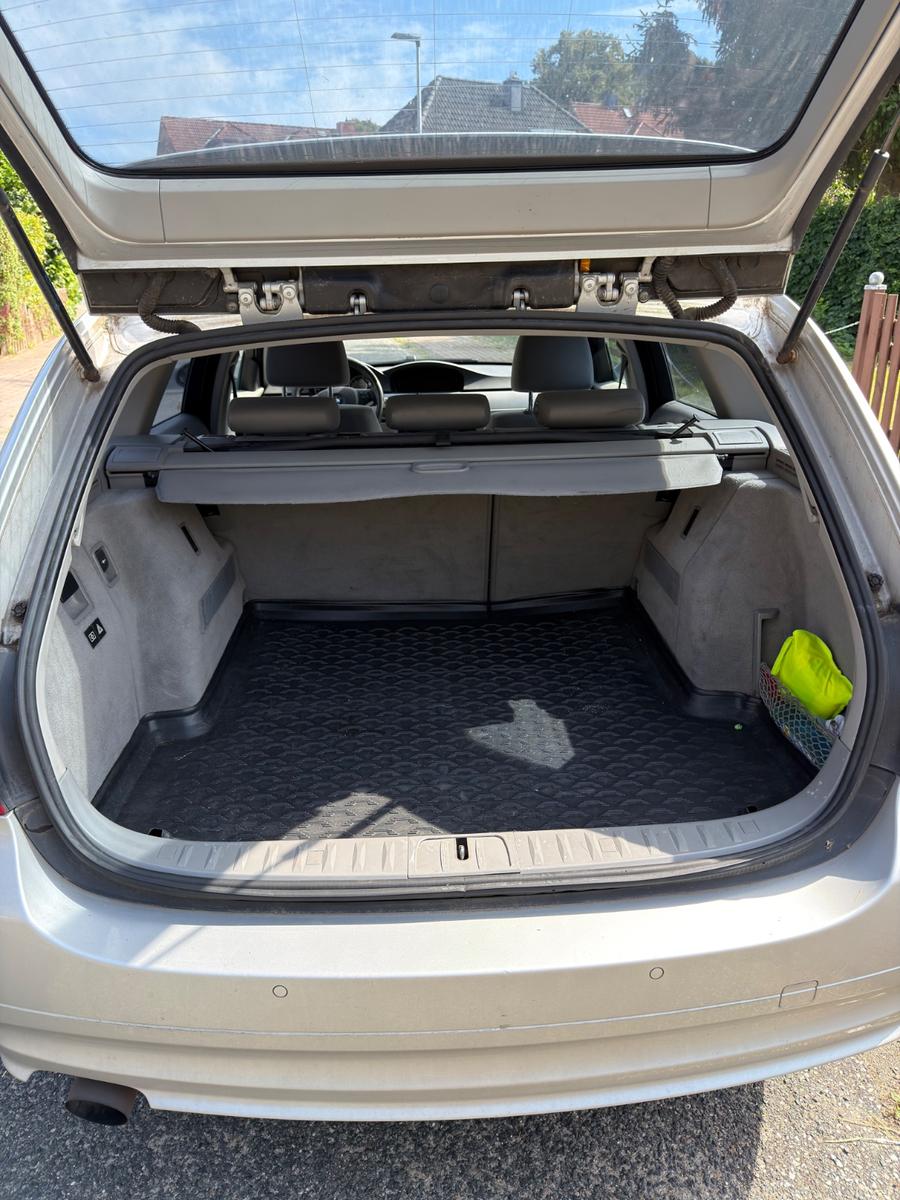 BMW 320 2007 — photo 8