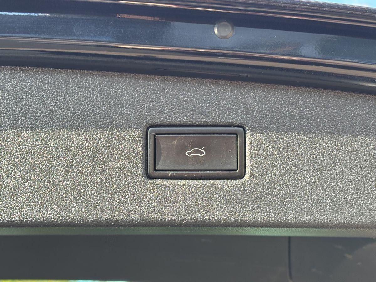 Tiguan Comfortline 2.0 TDI DSG SCHIEBEDACH AHK