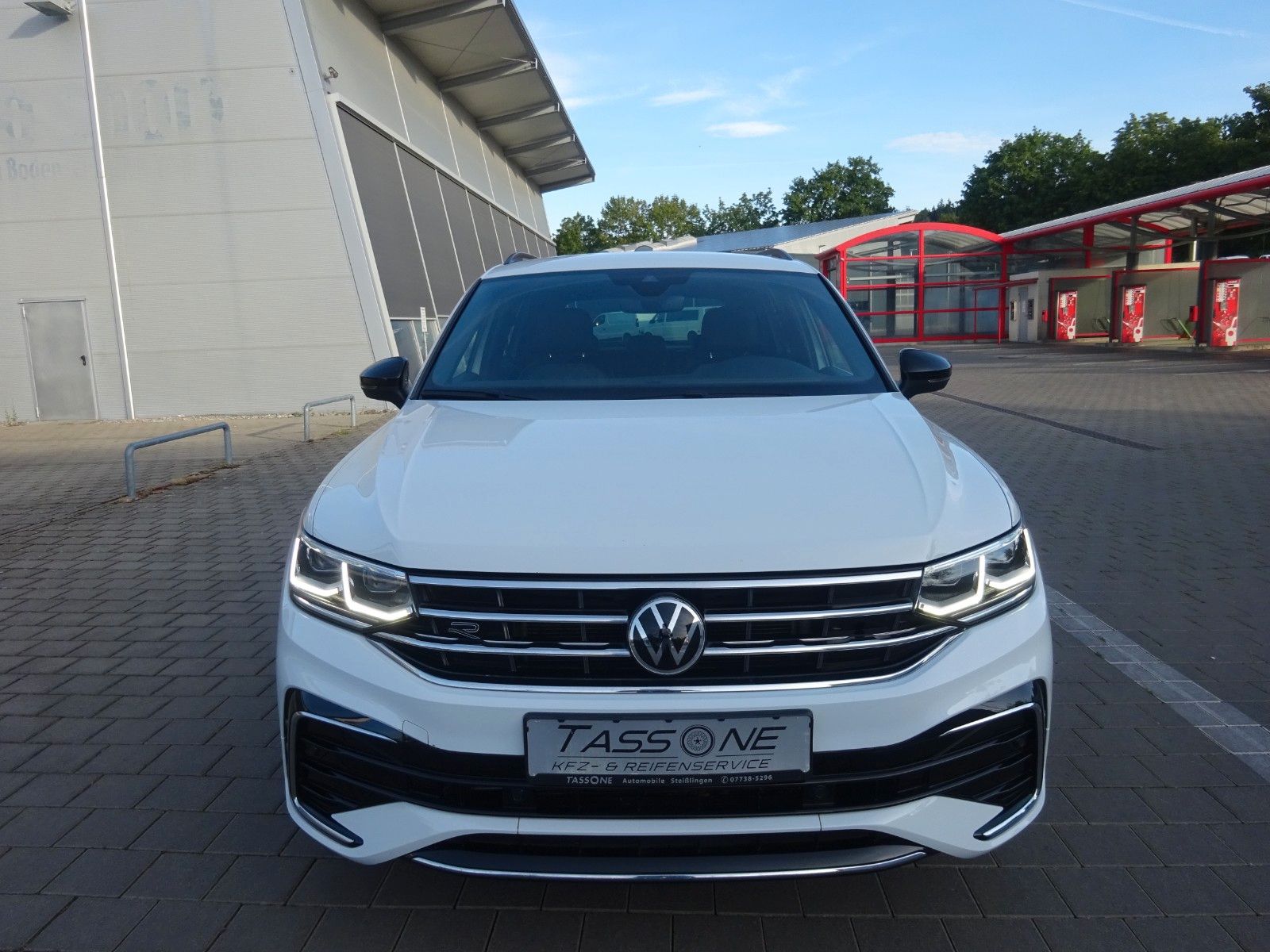Volkswagen Tiguan 2,0 TDI R-Line 4Motion imagem 3