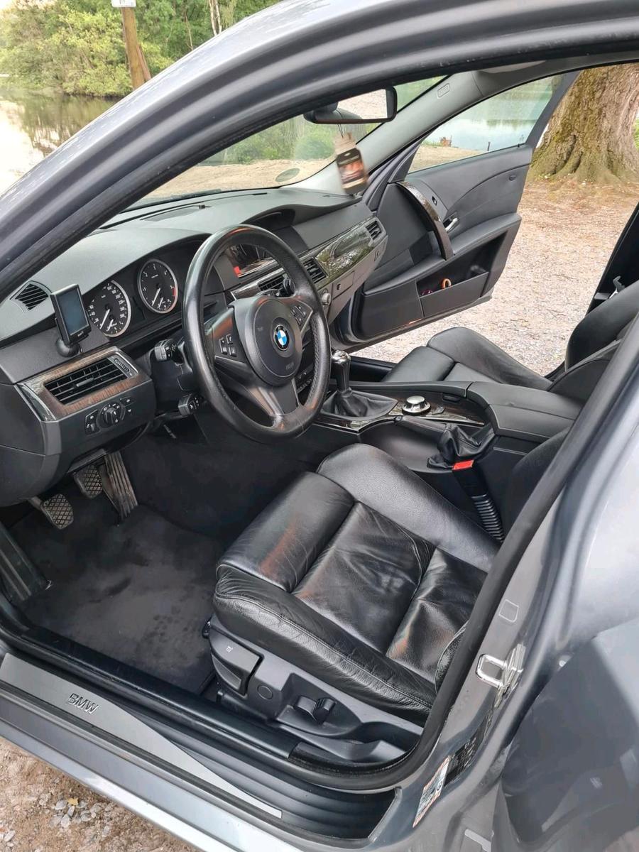 BMW 530 2005 — photo 12