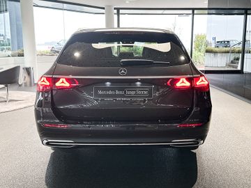 Mercedes E 200 - 4