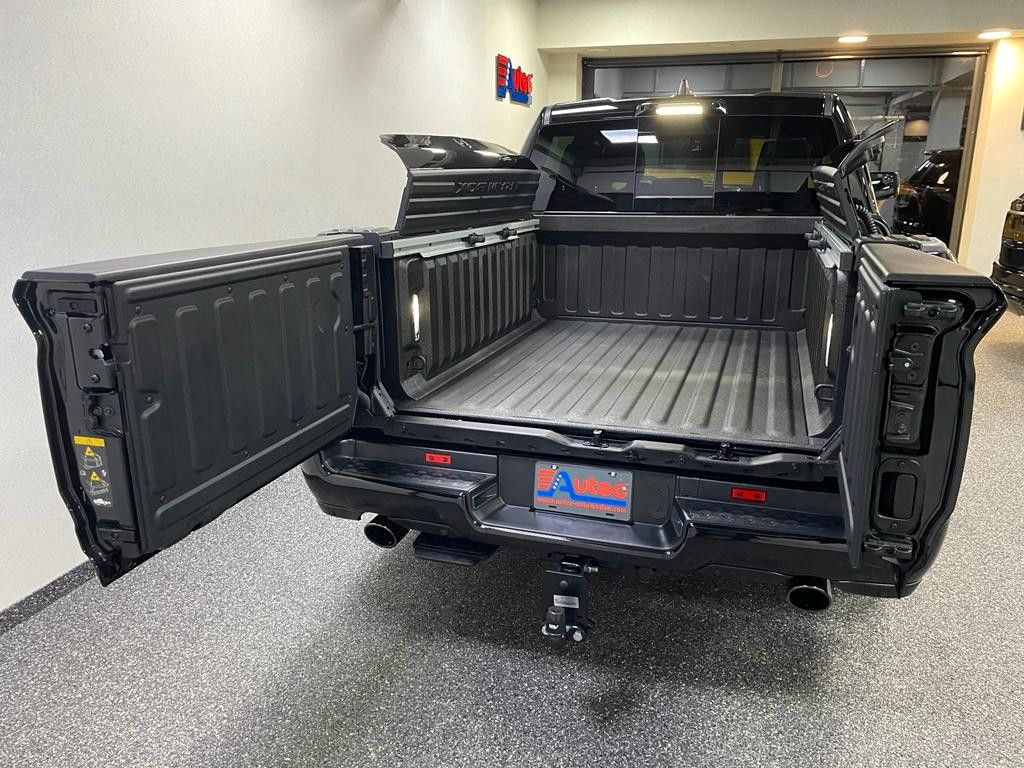 Fahrzeugabbildung Dodge LARAMIE NIGHT EDITION-RAMBOX-TAILGAT-12"-LUFTF.