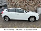 Volvo V40 1-Hand Erst 29.046km gelaufen !!! - Volvo V40 mit Benzin-Antrieb: Kombi