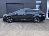 Toyota Corolla Touring Sports 1.8 Hybrid Team D - Toyota Gebrauchtwagen mit Automatikschaltung