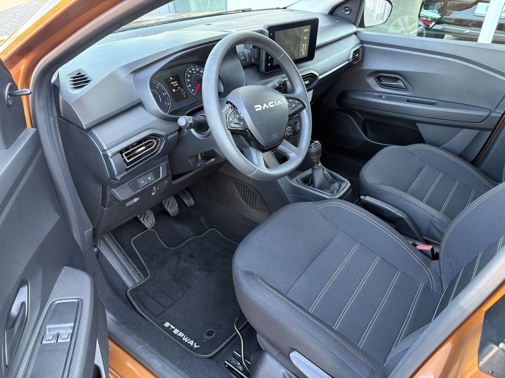 DACIA Sandero - Bild 7