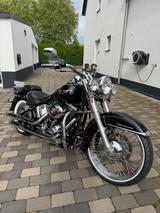 Harley-Davidson Softail Deluxe 
