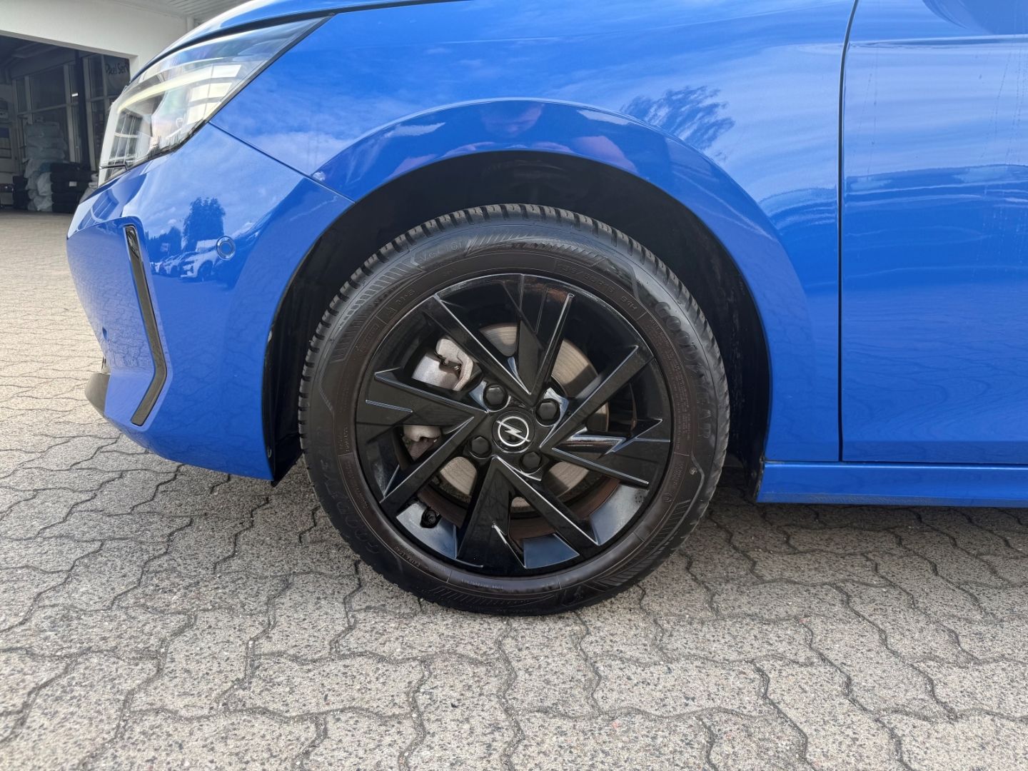 Fahrzeugabbildung Opel Corsa F GS SHZ+LHZ+Kamera+Allwetter