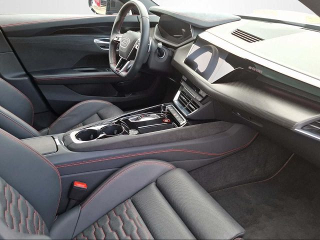 E-TRON GT RS QUATTRO