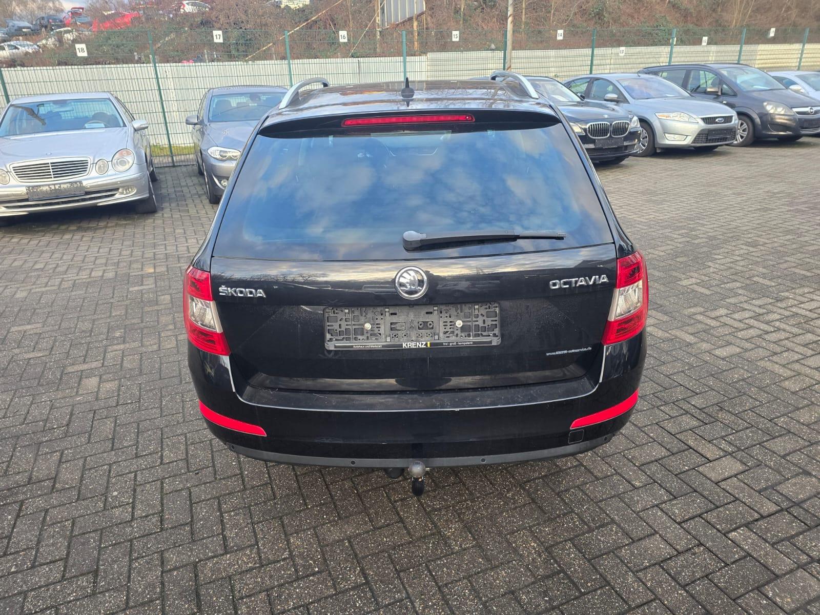 Skoda Octavia 1.4 TSI Combi Ambition Kamera AHK PDC