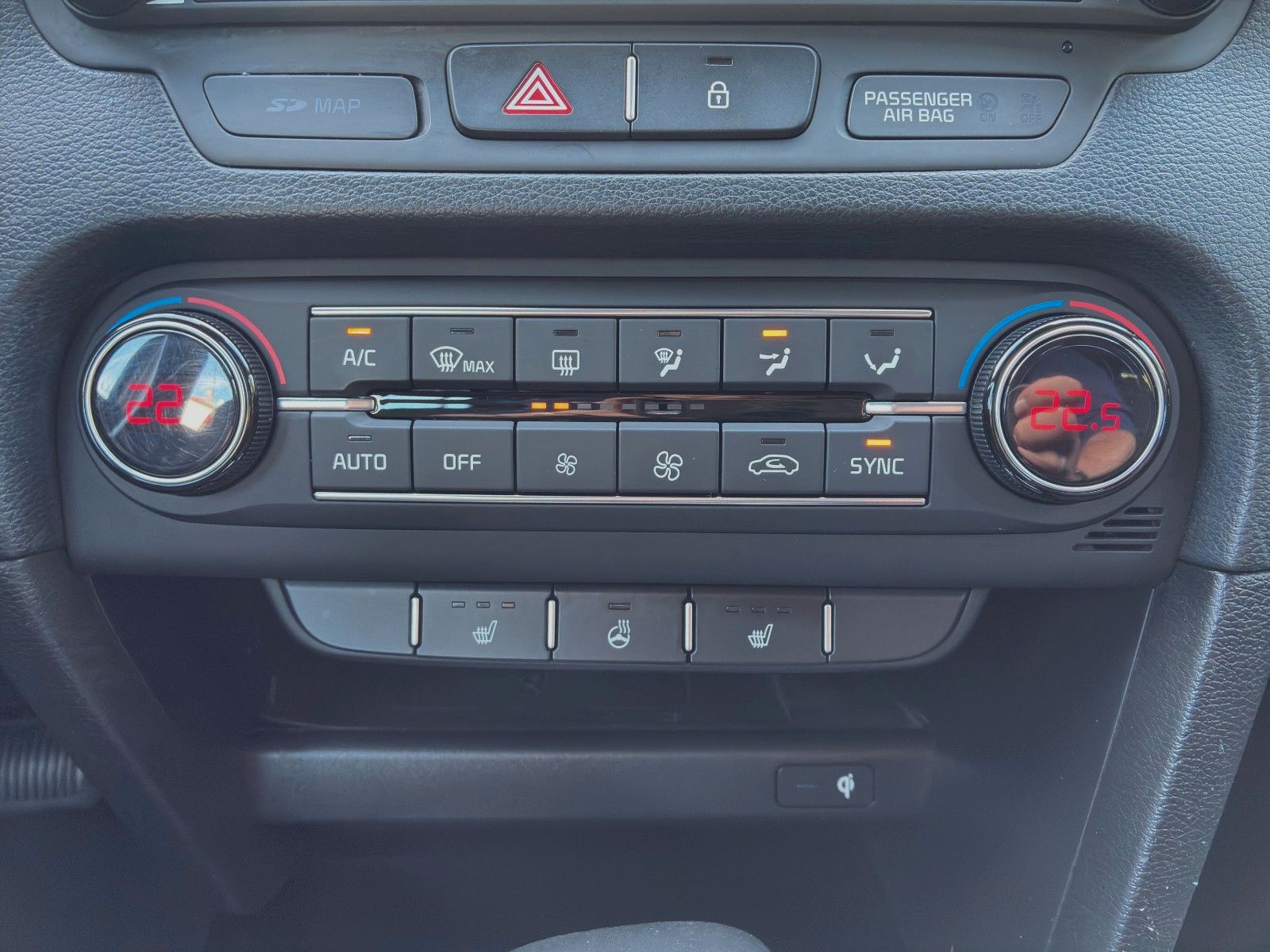 Fahrzeugabbildung Kia cee'd Sportswagon*Automatik*SHZ*LHZ*Navi*Kamera*