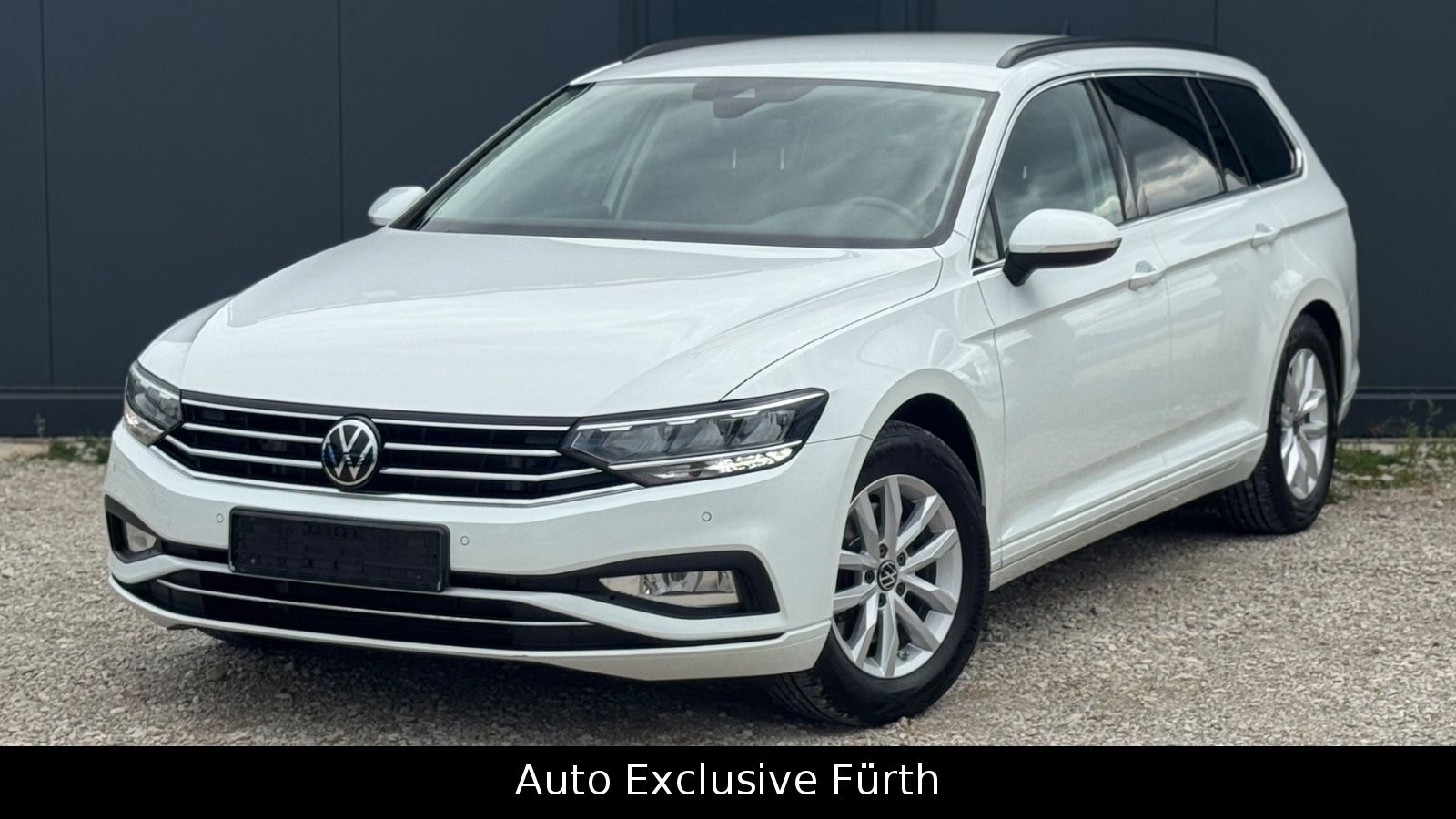 Volkswagen Passat Variant - 1