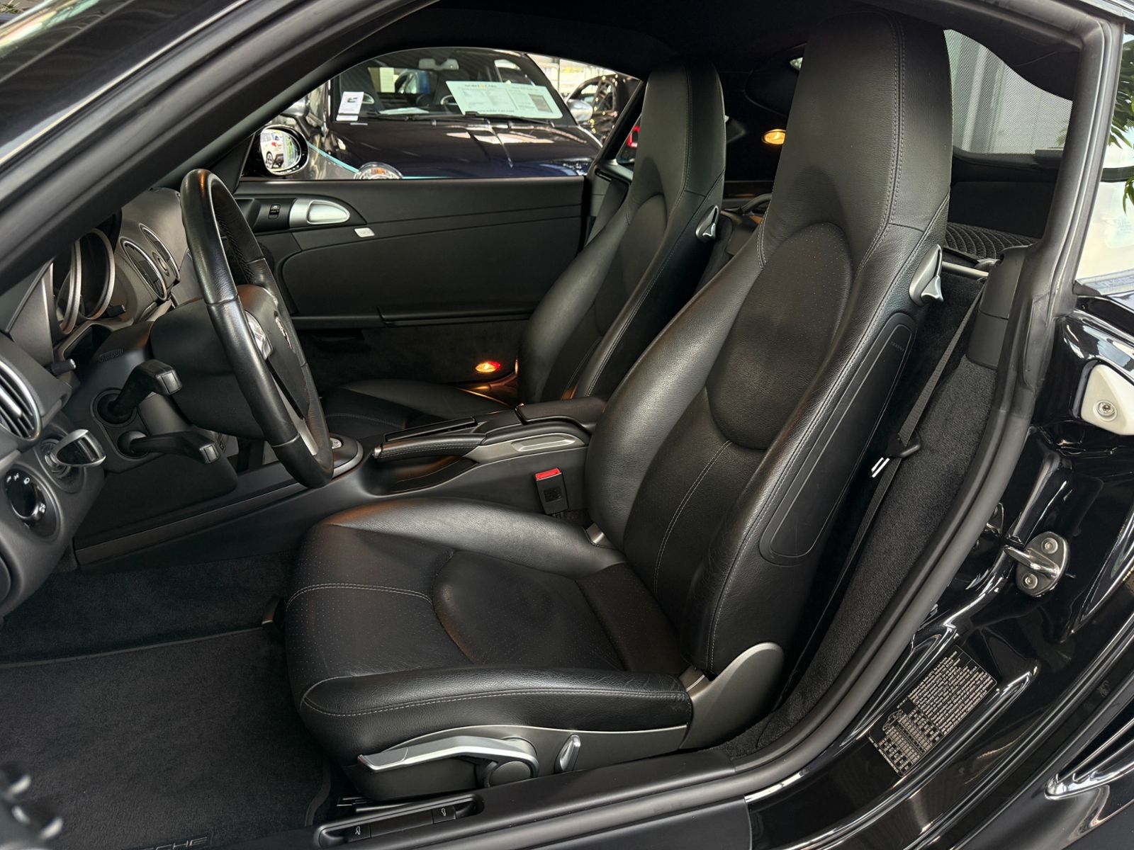 Fahrzeugabbildung Porsche Cayman RFK XENON NAVI ALU
