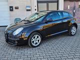 Alfa Romeo MiTo Turismo SPORT 135 PS BI-XENON SHZ - Alfa Romeo mit Benzin-Antrieb: Kleinwagen, Schaltgetriebe