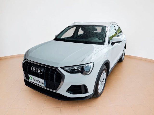 AUDI Audi Q3 35 TDI Business