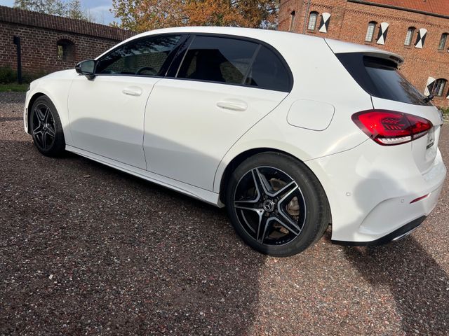 MERCEDES-BENZ A 250 