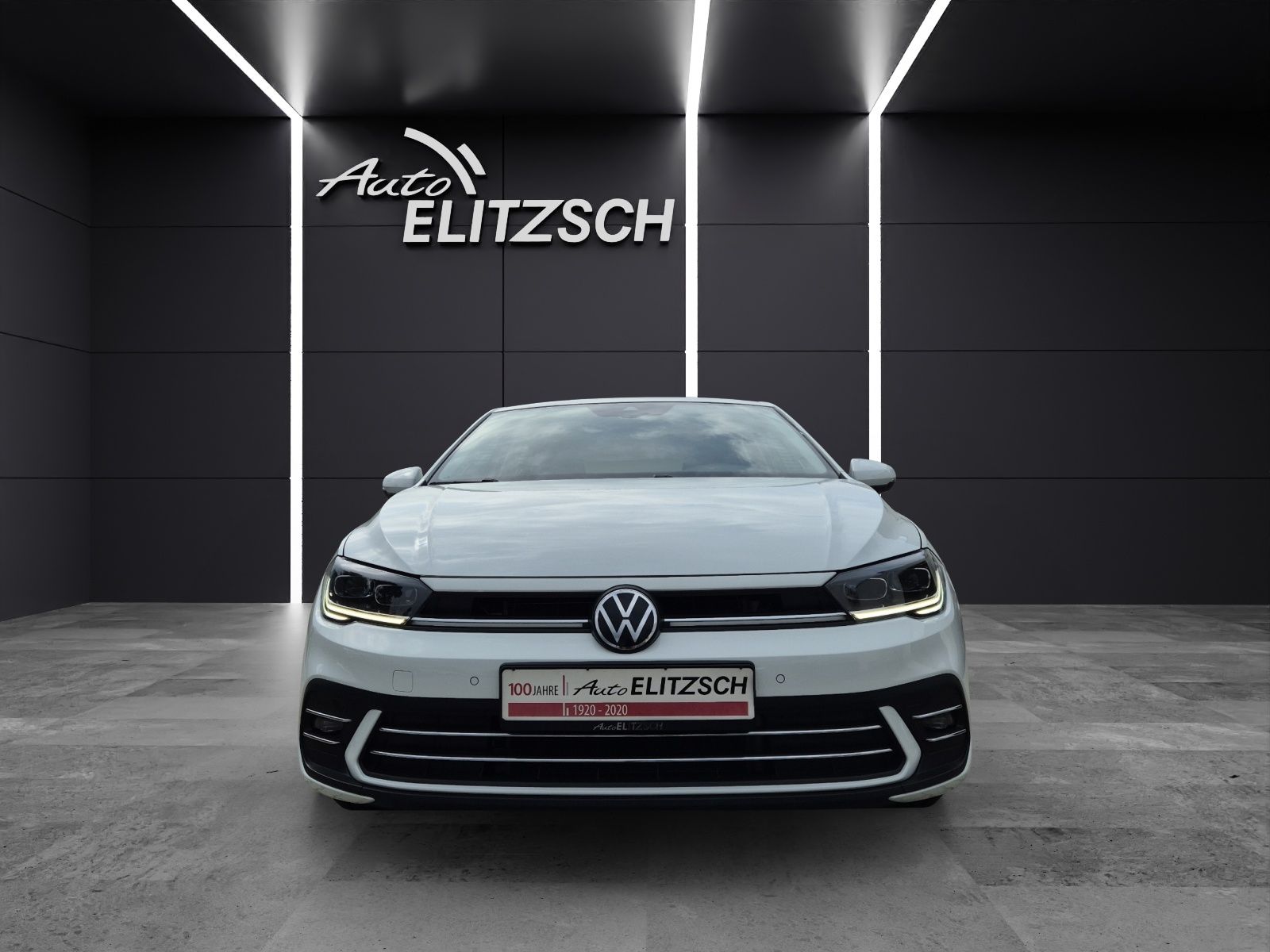 Fahrzeugabbildung Volkswagen Polo TSI Style DSG Matrix AHK AID ACC Park-Assis