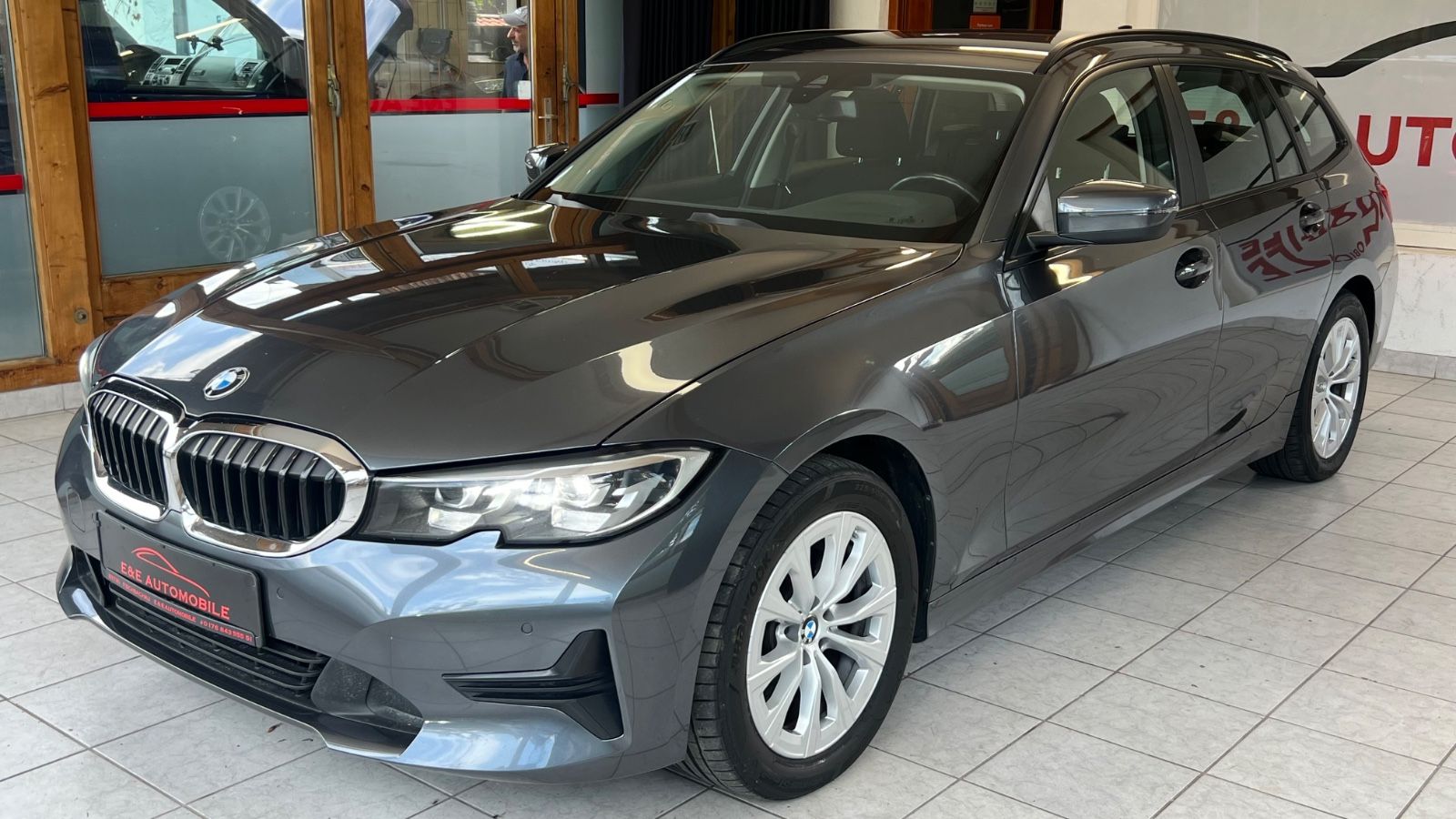BMW 320 - 1