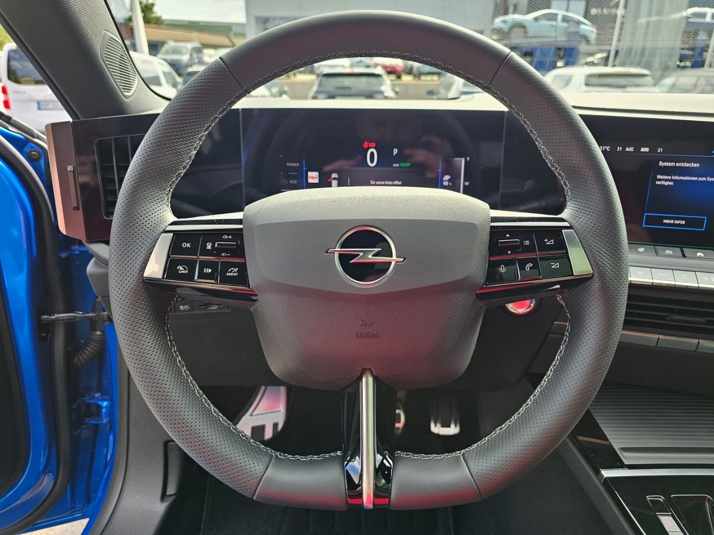 Fahrzeugabbildung Opel Astra L Electric Ultimate HUD Navi 360 Kamera LE
