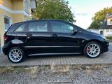 Mercedes-Benz B 180 BlueEFFICIENCY - - Mercedes-Benz B 180 in Wuppertal