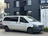 Mercedes-Benz Vito 114 CDI (BlueTEC) Tourer Extralang Aut. PRO - Mercedes-Benz Vito: Allradantrieb, Cdi