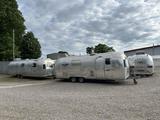 Airstream Land Yacht Sovereign Catering + Foodtrailer - Airstream Wohnmobile & Wohnwagen