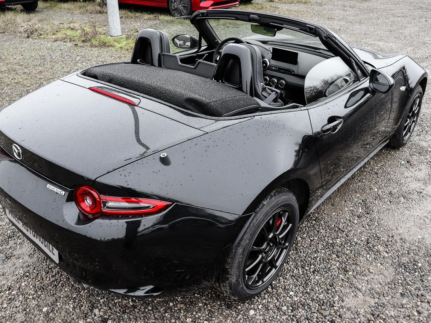 Mazda MX-5 2024 1.5L SKYACTIV-G 132 6MT RWD Homura EU6