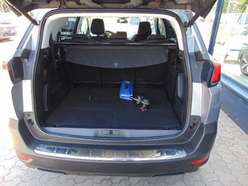 Bild 12 Peugeot 5008 Allure