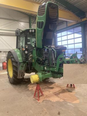 John Deere 6830 PREMIUM