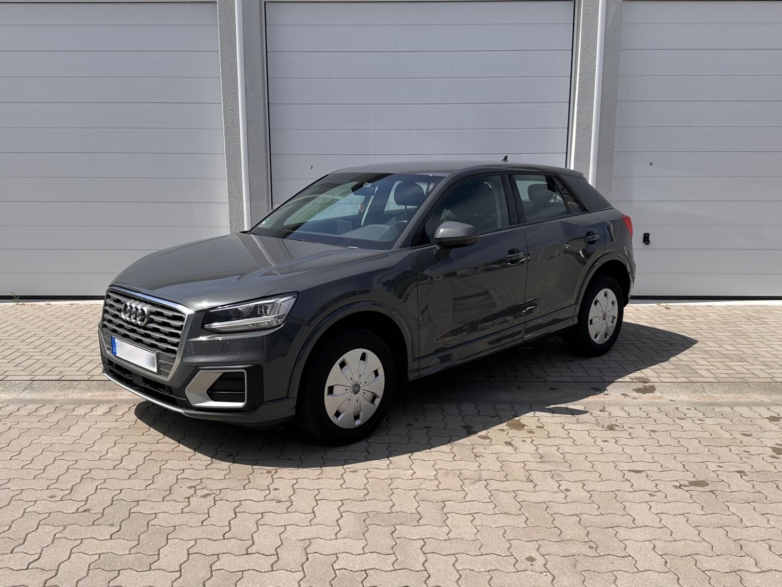 Fahrzeugabbildung Audi Q2 Quattro Sport*LED*S-Tronic Miete*Mietkauf