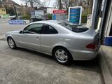 Mercedes-Benz CLK 200 ELEGANCE - Mercedes-Benz aus 2000: Coupe, Clk