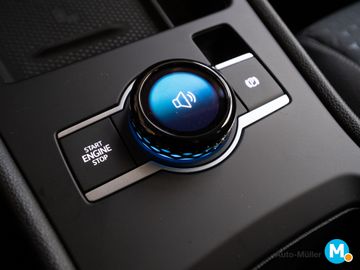 Volkswagen T-Roc - 9