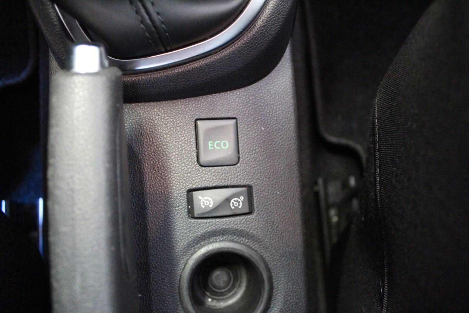 Fahrzeugabbildung Renault Captur TCe 90 Experience *Navigation*