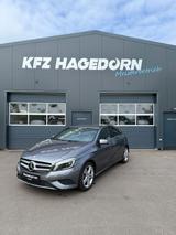 Mercedes-Benz A 180 A 180 SHZ SCHWARZER HIMMEL NAVI PDC KLIMAA - Mercedes-Benz in Rostock: 180