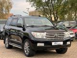 Toyota Land Cruiser 200 Executive 7-Sitzer - Toyota aus 2011