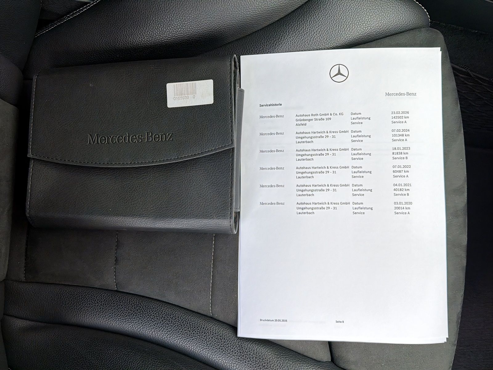 Fahrzeugabbildung Mercedes-Benz GLC 250 d Coupe AMG 4Matic MEMORY LED AHK KAMERA